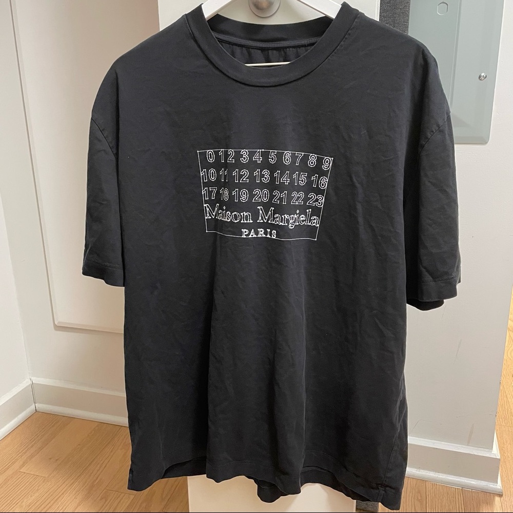 MAISON MARGIELA numbers logo t shirt